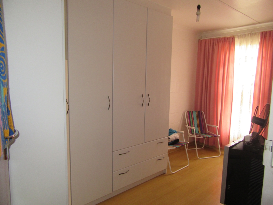 2 Bedroom Property for Sale in Rocklands Western Cape
